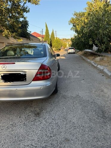 Mercedes E 240 2003, 265,822 km - 2.6 l - Bakı