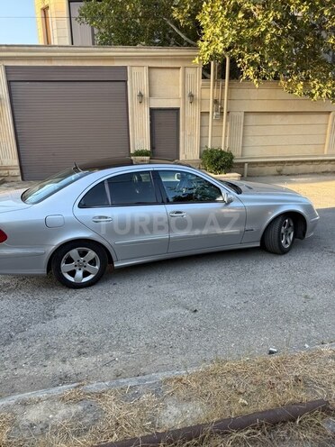 Mercedes E 240 2003, 265,822 km - 2.6 l - Bakı