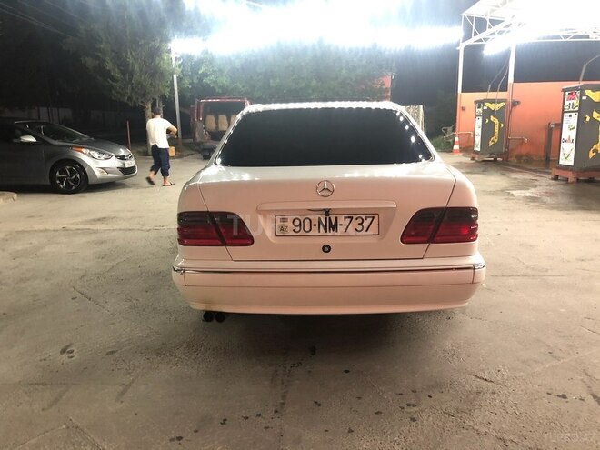 Mercedes E 240 1999, 397,554 km - 2.4 l - Ağdaş