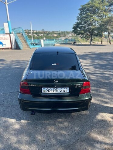 Opel Vectra 1999, 325,544 km - 1.6 l - Quba