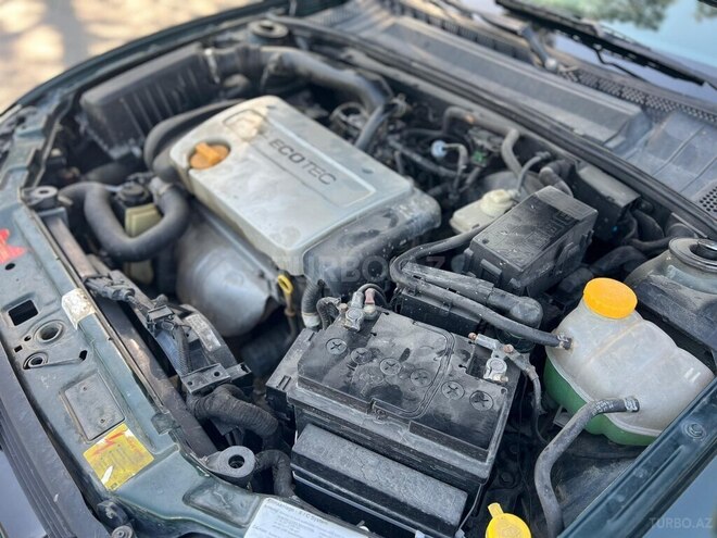 Opel Vectra 1999, 325,544 km - 1.6 l - Quba