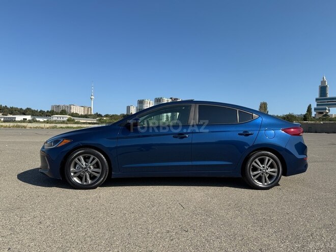 Hyundai Elantra 2016, 120,701 km - 2.0 l - Bakı