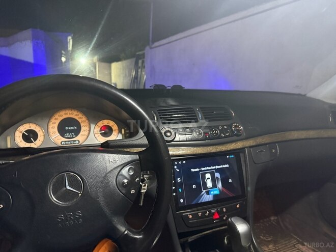 Mercedes E 240 2002, 277,000 km - 2.6 l - Bakı