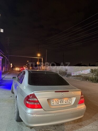Mercedes E 240 2002, 277,000 km - 2.6 l - Bakı