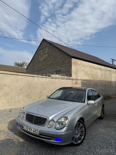 Mercedes E 240 2002, 277,000 km - 2.6 l - Bakı