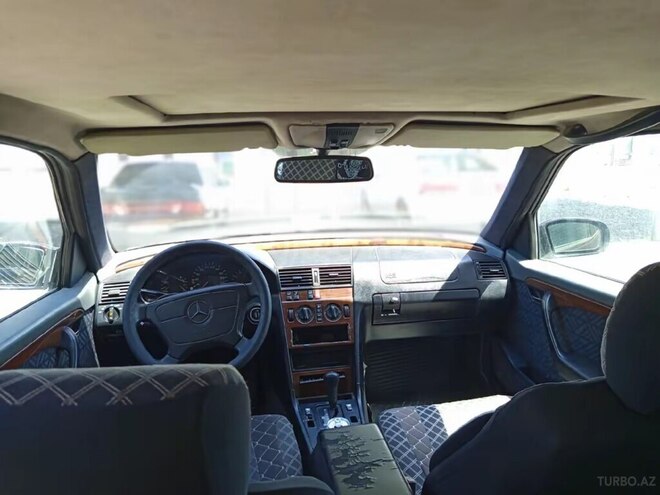 Mercedes C 220 1994, 254,548 km - 2.2 л - Xaçmaz