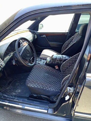 Mercedes C 220 1994, 254,548 km - 2.2 л - Xaçmaz