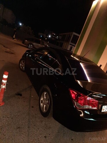 Chevrolet Cruze 2011, 321,869 km - 1.8 l - Sumqayıt