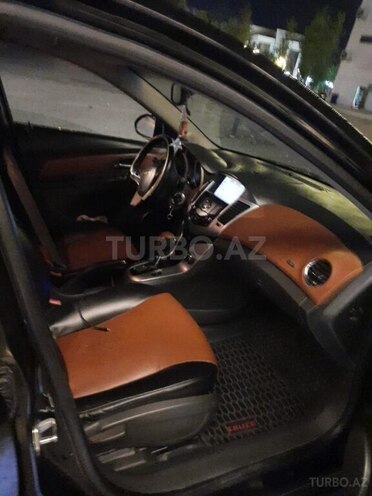 Chevrolet Cruze 2011, 321,869 km - 1.8 l - Sumqayıt