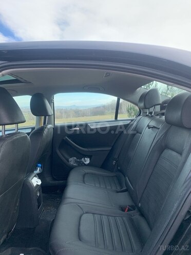 Volkswagen Jetta 2011, 282,000 km - 2.5 l - Bakı