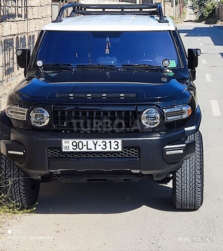Toyota FJ Cruiser 2013, 188,500 km - 4.0 l - Bakı