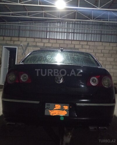 Volkswagen Passat 2005, 410,759 km - 2.0 l - Salyan
