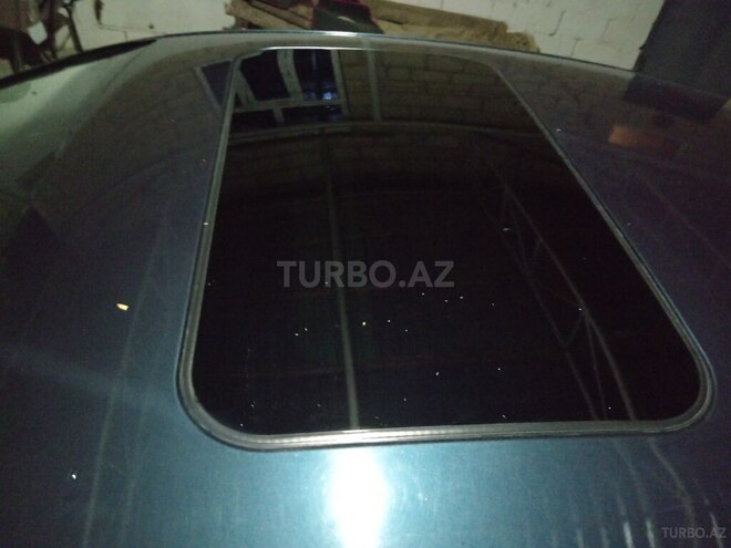 Volkswagen Passat 2005, 410,759 km - 2.0 l - Salyan