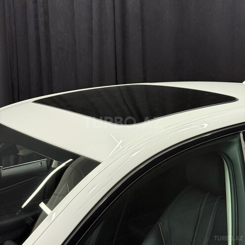 BMW 520 2018, 81,000 km - 2.0 l - Bakı