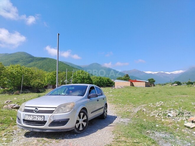 Opel Astra 2004, 172,000 km - 1.4 l - Bakı