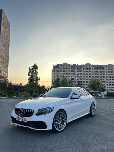 Mercedes C 300 2017, 98,500 km - 2.0 l - Bakı
