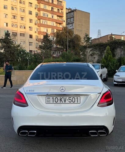 Mercedes C 300 2017, 98,500 km - 2.0 l - Bakı