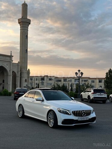Mercedes C 300 2017, 98,500 km - 2.0 l - Bakı