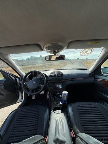Mercedes E 220 2002, 315,040 km - 2.2 л - Bakı