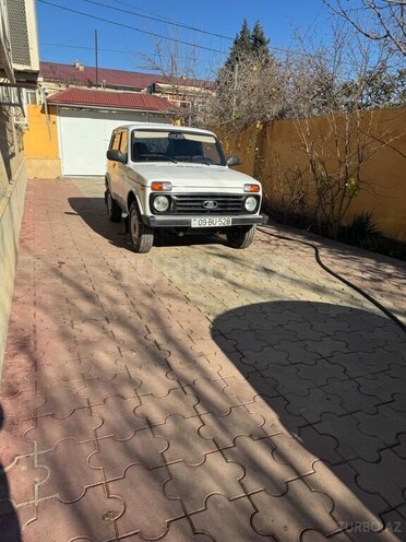 LADA (VAZ) Niva 2010, 163,000 km - 1.7 л - Salyan