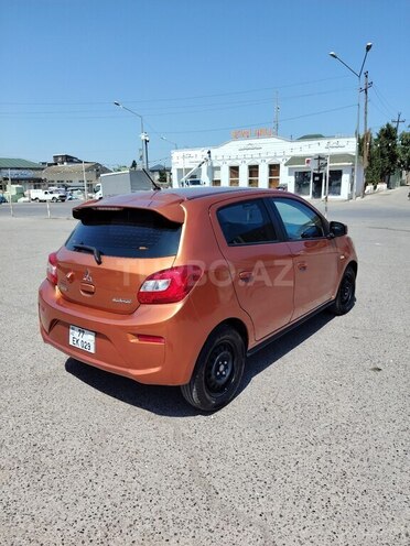 Mitsubishi Mirage 2019, 152,888 km - 1.2 л - Bakı