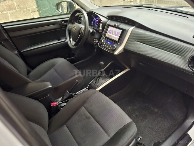 Toyota Corolla Fielder 2018, 200,000 km - 1.5 l - Bakı
