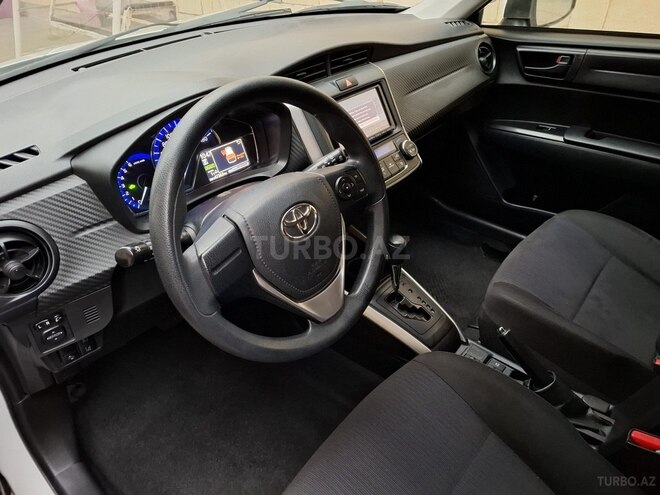 Toyota Corolla Fielder 2018, 200,000 km - 1.5 l - Bakı