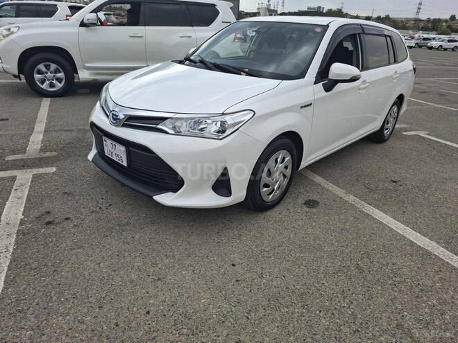 Toyota Corolla Fielder 2018, 200,000 km - 1.5 l - Bakı