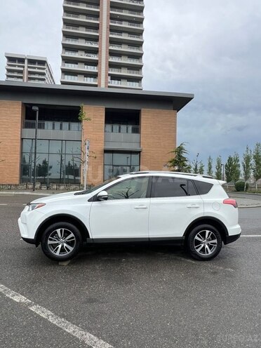 Toyota RAV4 2017, 111,500 km - 2.5 l - Bakı