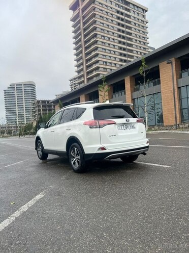 Toyota RAV4 2017, 111,500 km - 2.5 l - Bakı