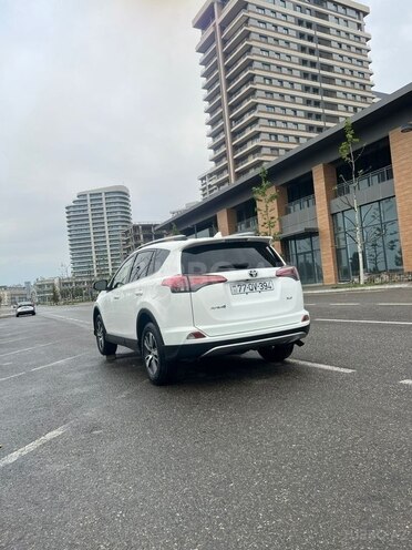 Toyota RAV4 2017, 111,500 km - 2.5 l - Bakı