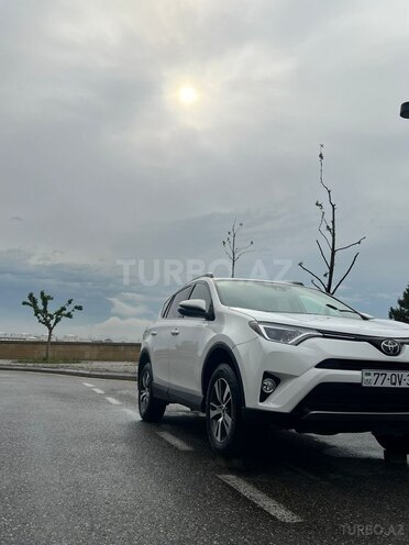 Toyota RAV4 2017, 111,500 km - 2.5 l - Bakı