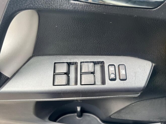 Toyota RAV4 2017, 111,500 km - 2.5 l - Bakı