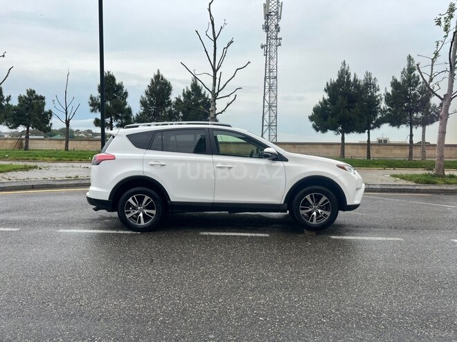 Toyota RAV4 2017, 111,500 km - 2.5 l - Bakı