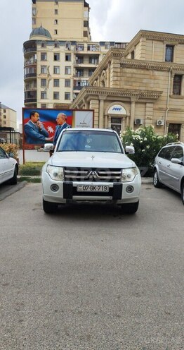 Mitsubishi Pajero 2007, 225,000 km - 3.0 l - Bakı