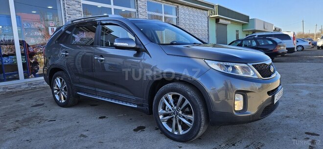 Kia Sorento 2013, 310,000 km - 2.0 l - Saatlı