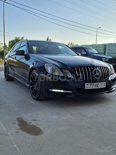 Mercedes E 350-7