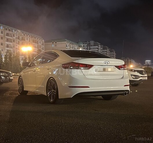 Hyundai Elantra 2016, 170,590 km - 2.0 l - Bakı