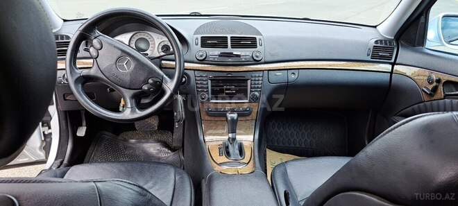 Mercedes E 200 2008, 202,000 km - 1.8 l - Gəncə
