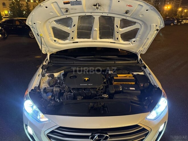 Hyundai Elantra 2016, 170,590 km - 2.0 l - Bakı