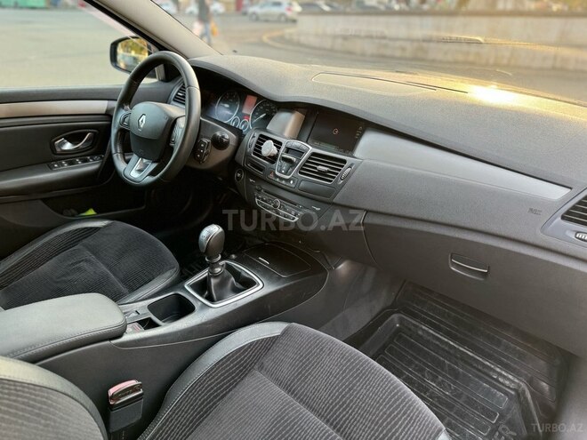 Renault Laguna 2009, 242,000 km - 1.5 л - Gəncə