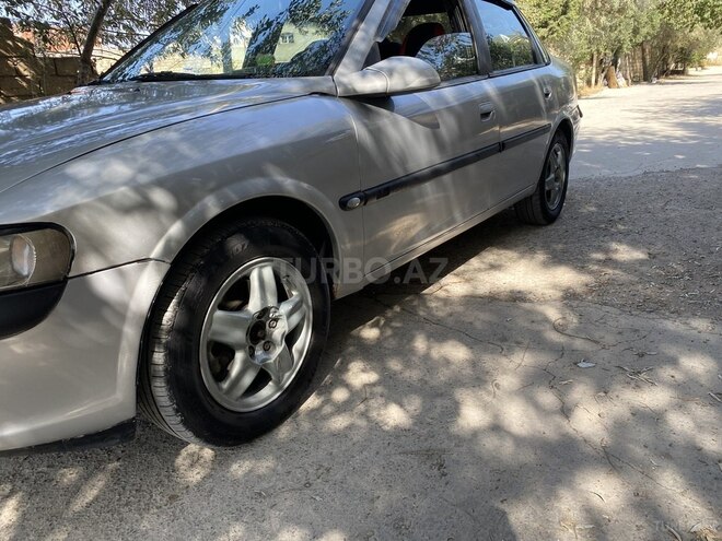 Opel Vectra 1996, 321,000 km - 2.0 l - Bakı