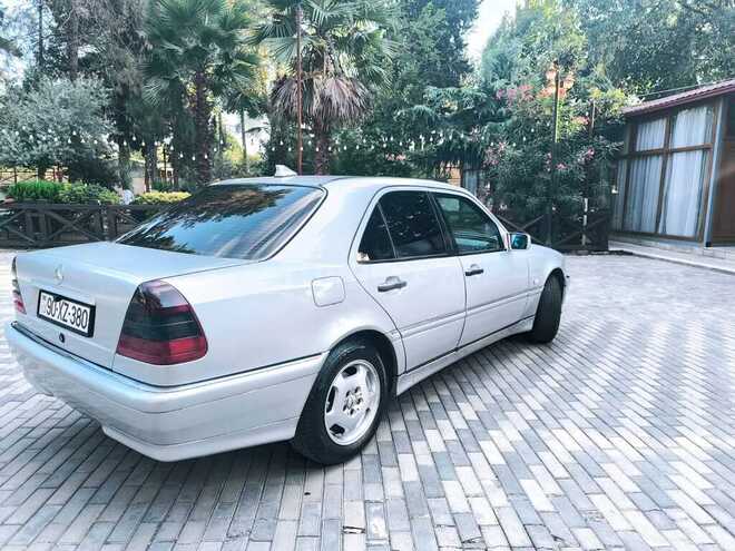 Mercedes C 200 1998, 365,000 km - 2.0 l - Masallı