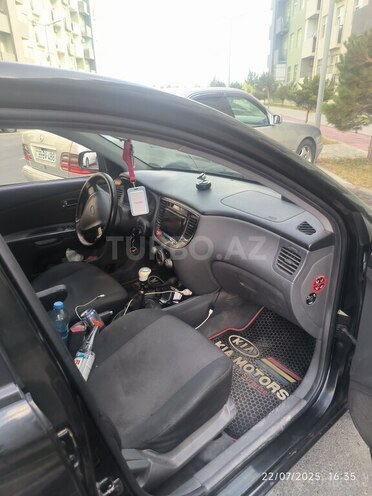 Kia Rio 2005, 400,000 km - 1.4 l - Şirvan