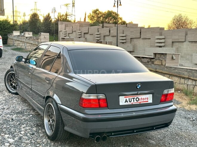BMW 328 1997, 228,000 km - 2.8 l - Bakı