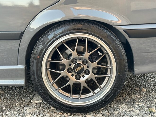 BMW 328 1997, 228,000 km - 2.8 l - Bakı