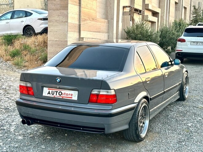 BMW 328 1997, 228,000 km - 2.8 l - Bakı