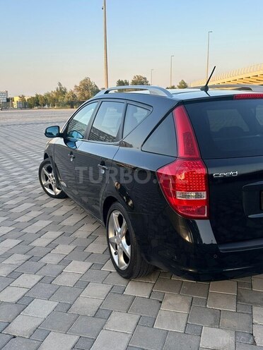 Kia  2010, 184,000 km - 1.6 l - Bakı