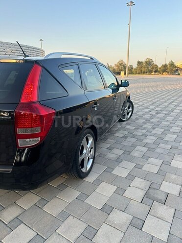 Kia  2010, 184,000 km - 1.6 l - Bakı