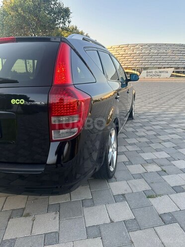 Kia  2010, 184,000 km - 1.6 l - Bakı
